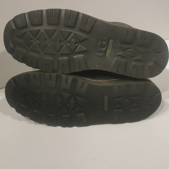 UGG Hannen men's Tall Waterproof Boot - Picture 9 of 10